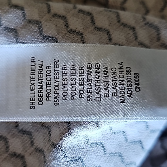 Adrianna Papell Tied Bow Front Stretchy Tan Chevron Print Top Women's Size Large - Picture 11 of 11